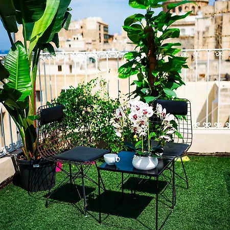Valhalla Boutique 5*