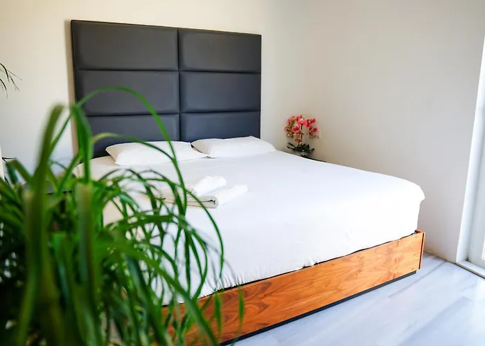 Valhalla Boutique 5*