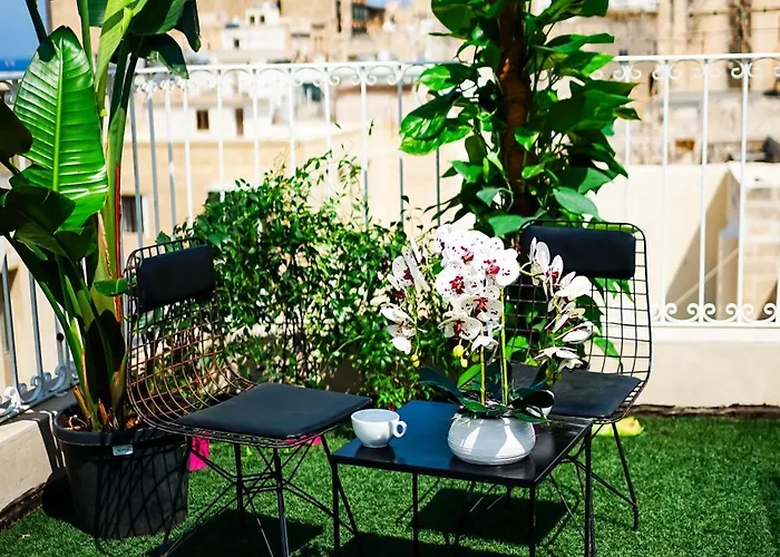 Valhalla Boutique 5*